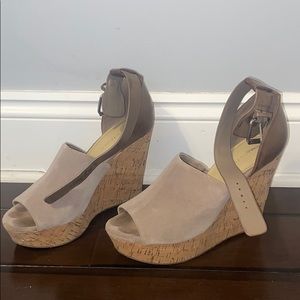 Marc Fisher Wedges